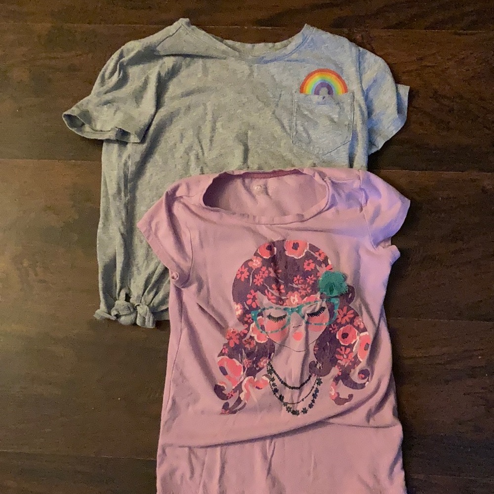 2 Girls T-Shirts Bundle Medium Cherokee/Old Navy